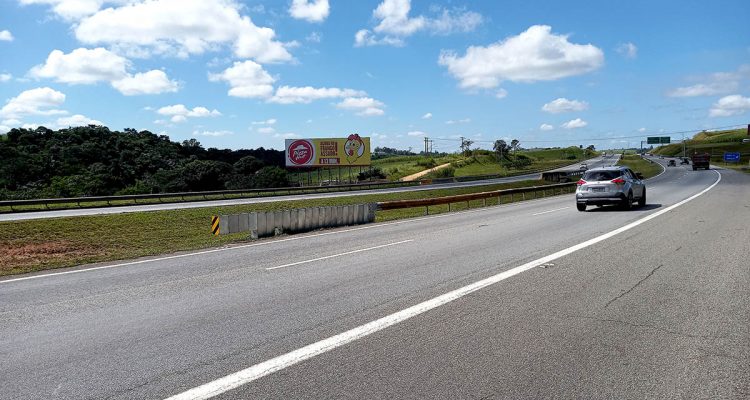 MEX378 - Carvalho Pinto, Km 66,5 - Sentido Interior